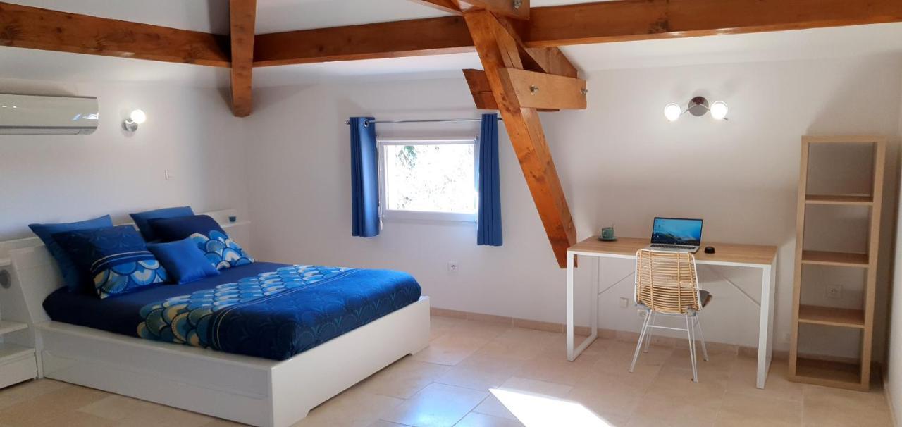 Maison Calme Et Renovee 